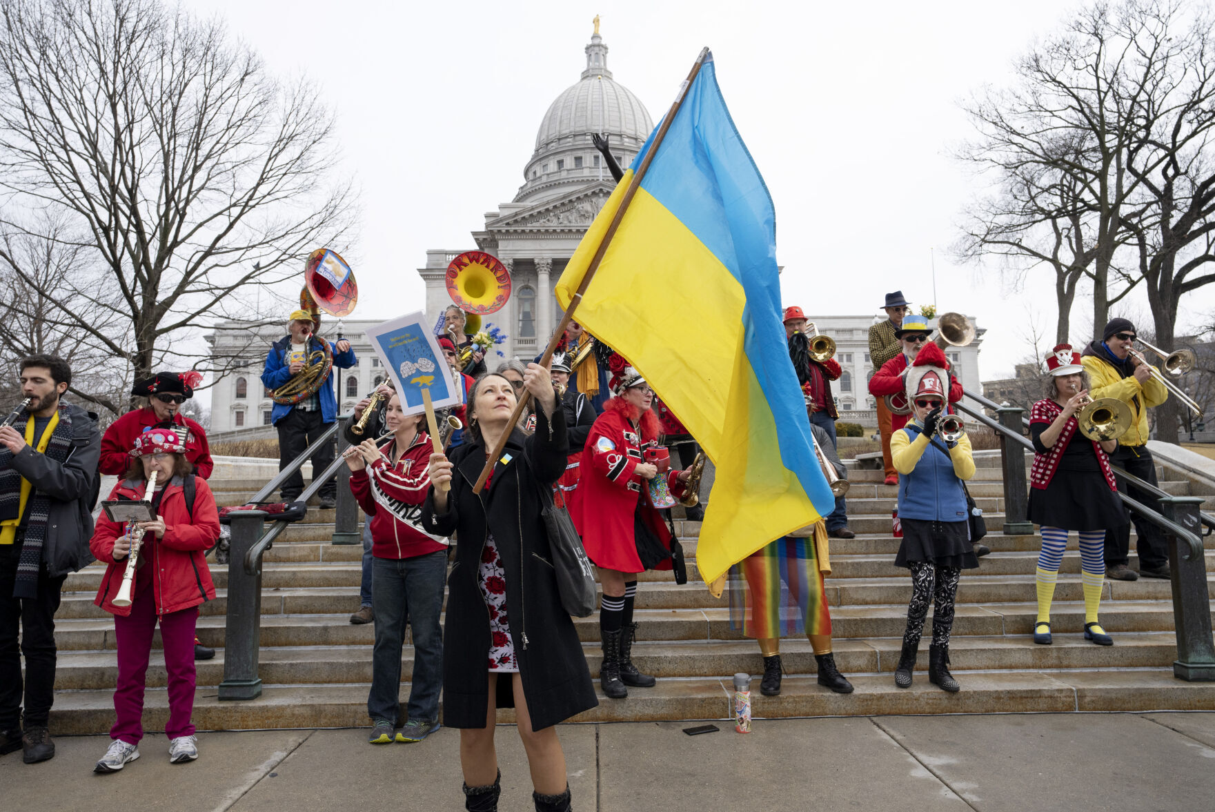 Nataliya Akulenko with the Ukrainian flag